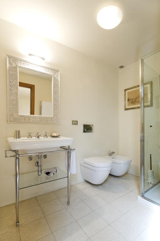 Soggiorno Rondinelli フィレンツェ 部屋 写真